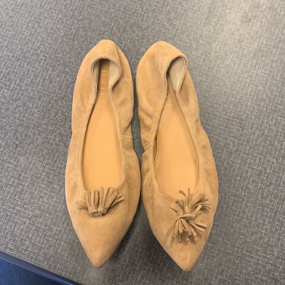 J Crew “Cora” Camel Suede Flats sz:8 *like new* - Picture 2 of 9